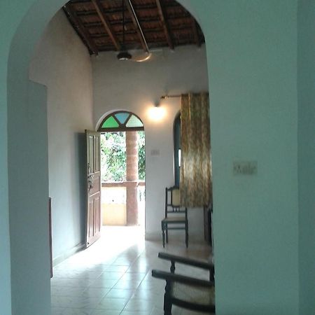 Astoria Hotel Parra Luaran gambar