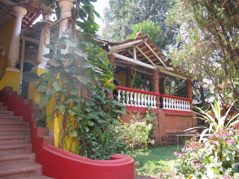 Astoria Hotel Parra Luaran gambar